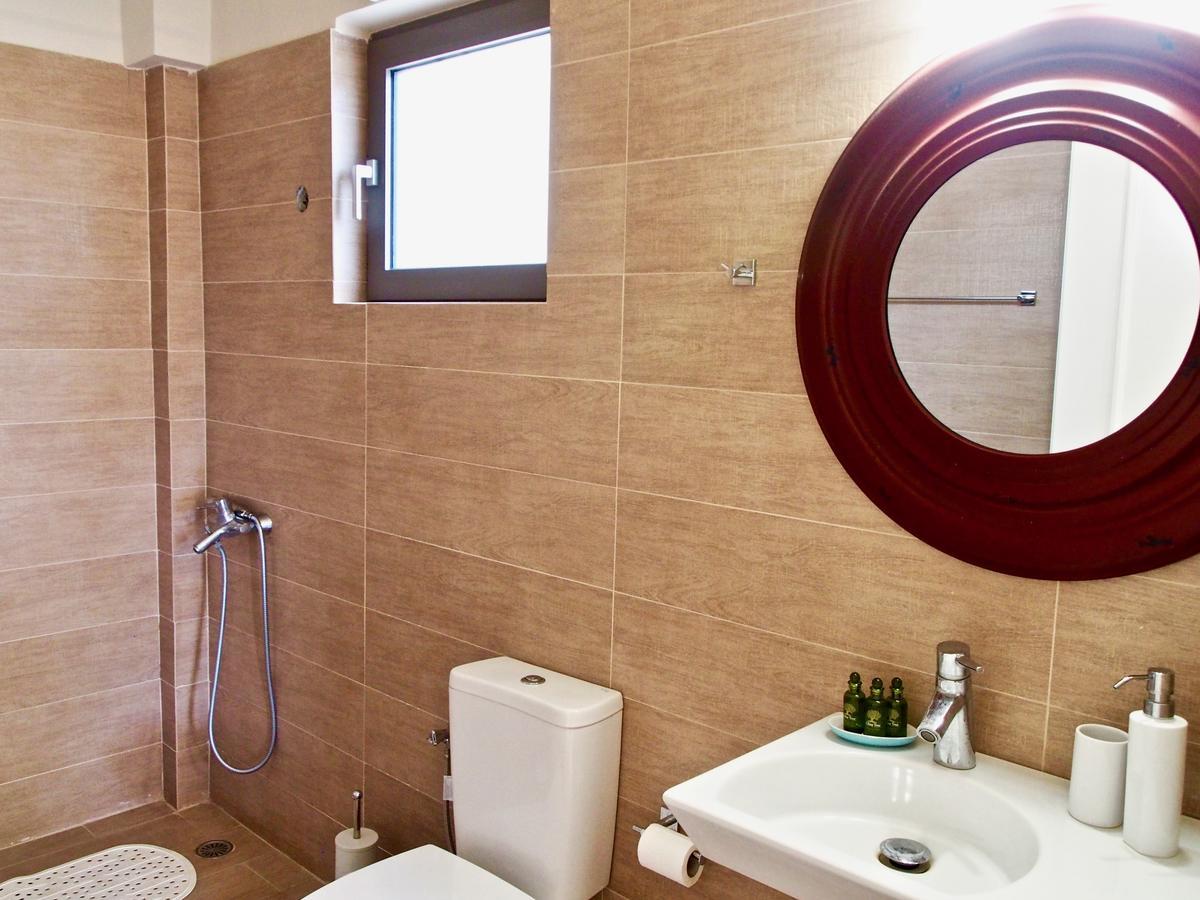Lena Mare Aparthotel Chrani Exterior photo